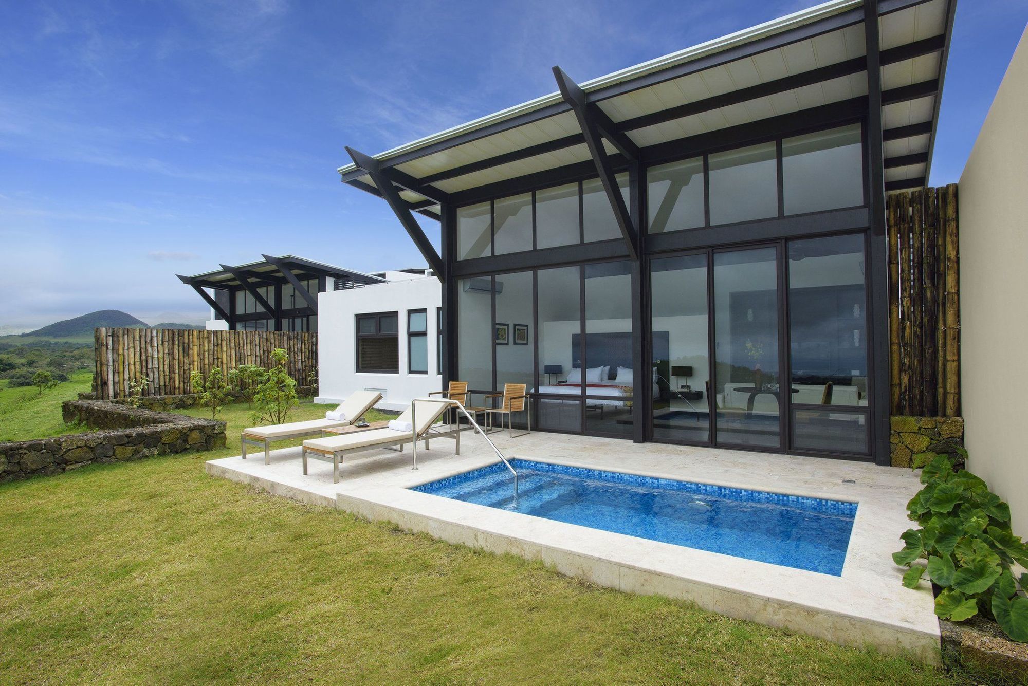 Pikaia Lodge Santa Cruz Island Zewnętrze zdjęcie